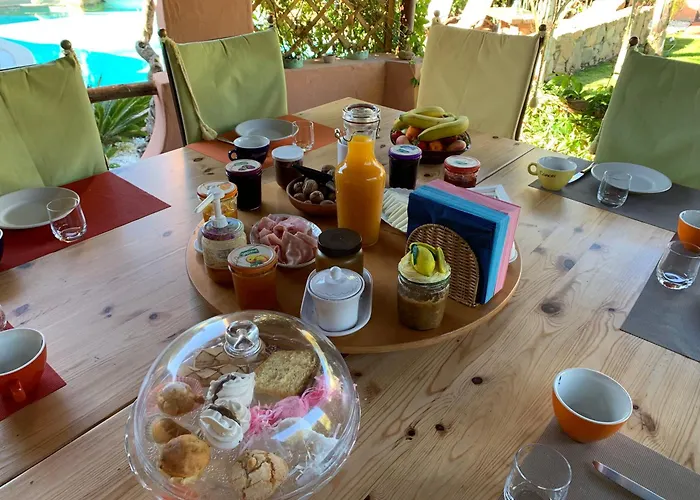 Guest House Villa Verde - Short Term Room Rentals