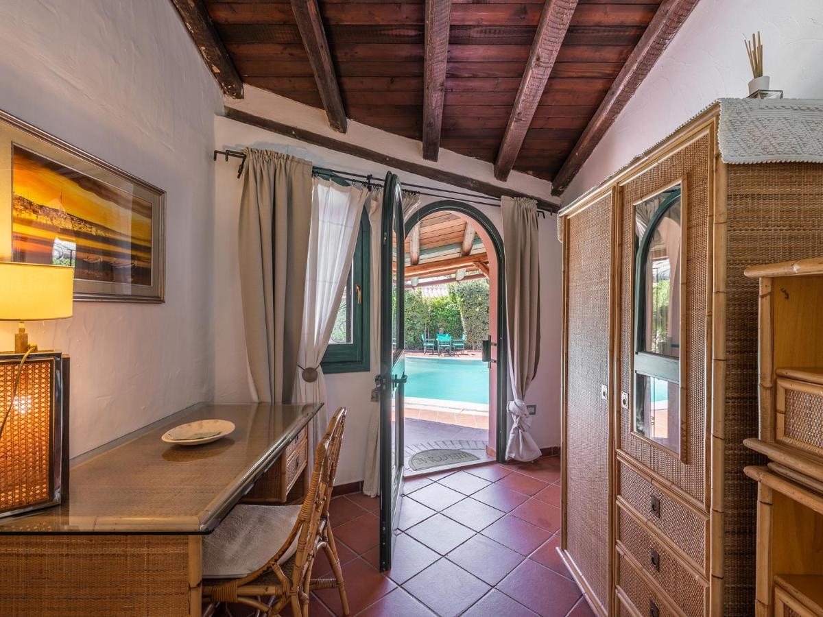 - Short Term Maison d'hôtes Torre delle Stelle