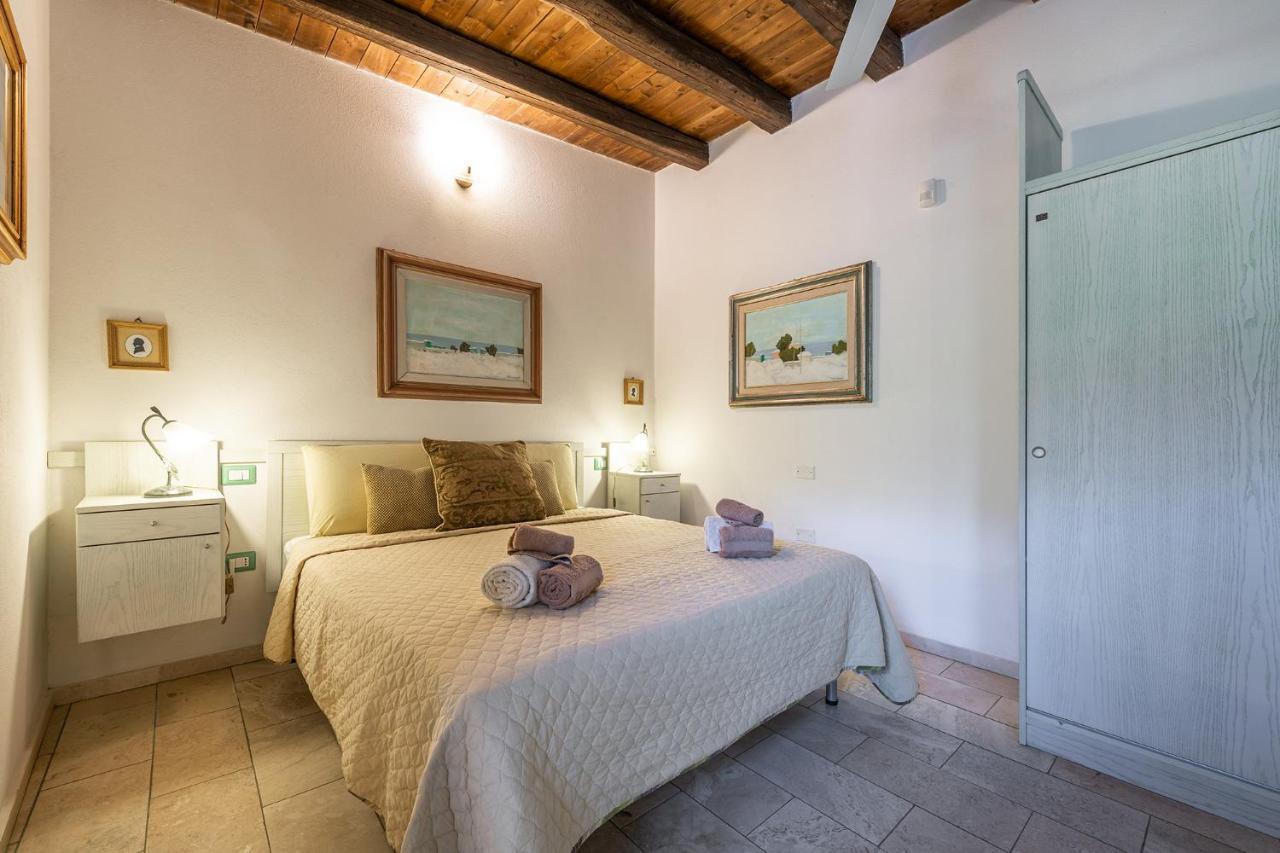- Short Term Maison d'hôtes 2*