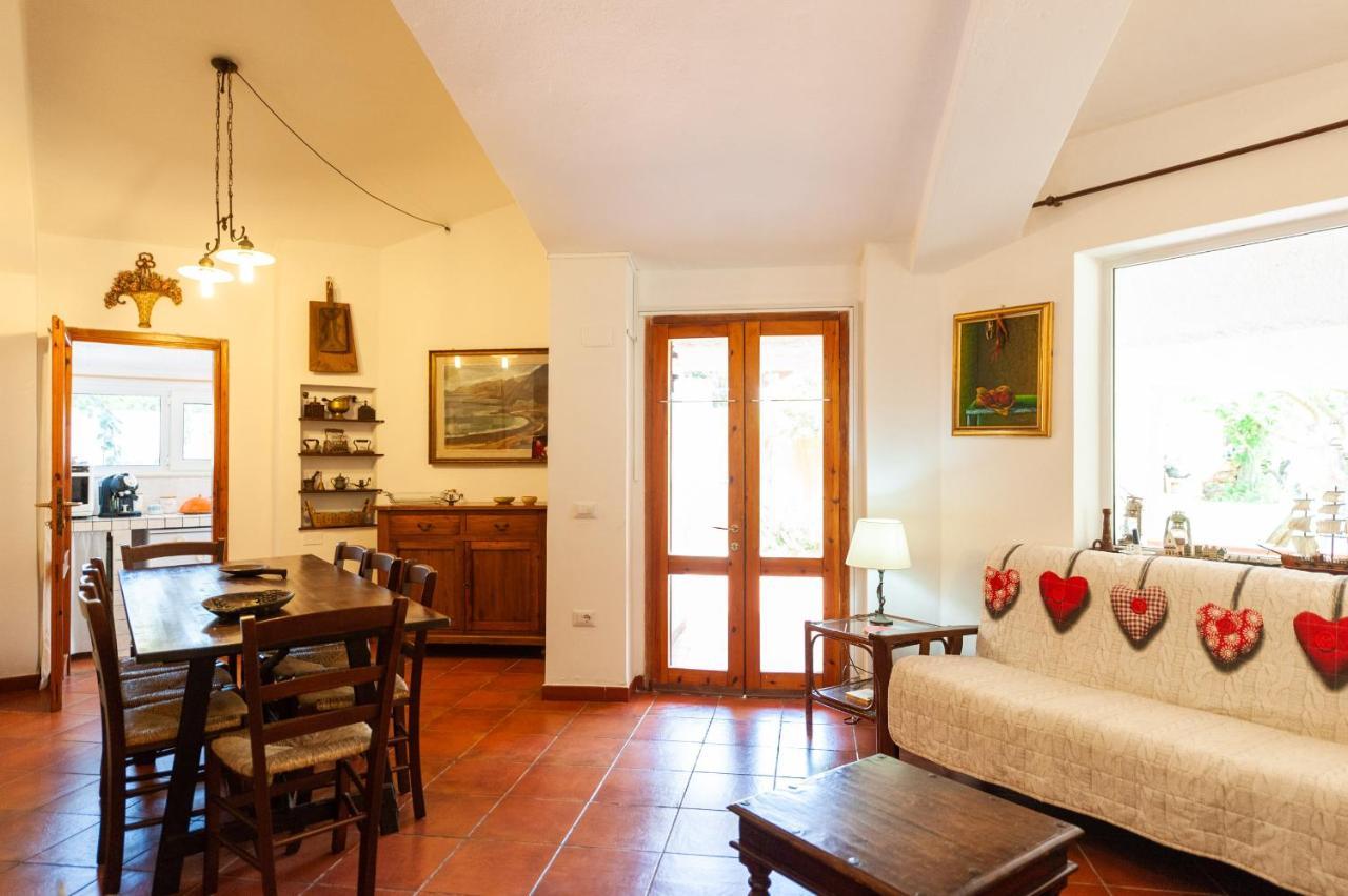 Guest House Villa Verde - Short Term Room Rentals Torre delle Stelle